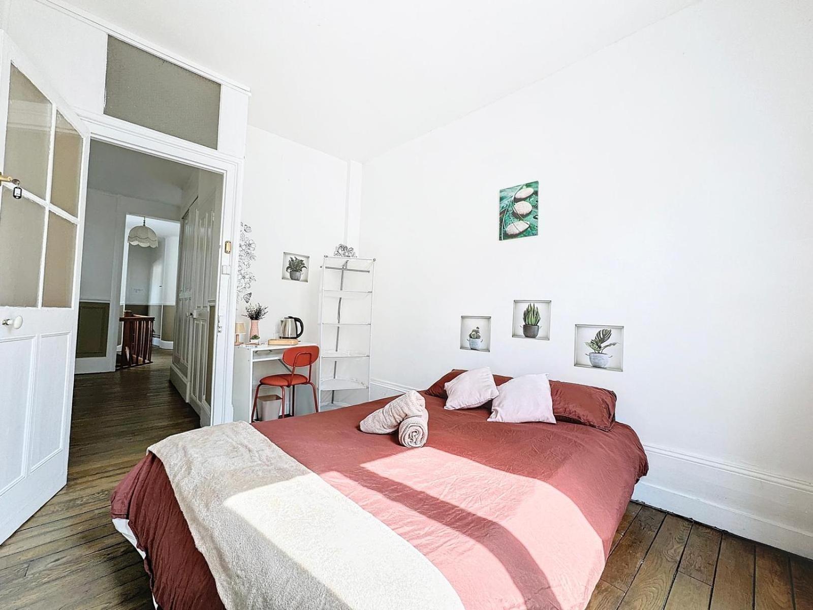 A1 Champagne Residence - 200 M2 14 Personnes 2 Toilets 4 Showers - Hyper Centre - Chalons En Champagne Zewnętrze zdjęcie