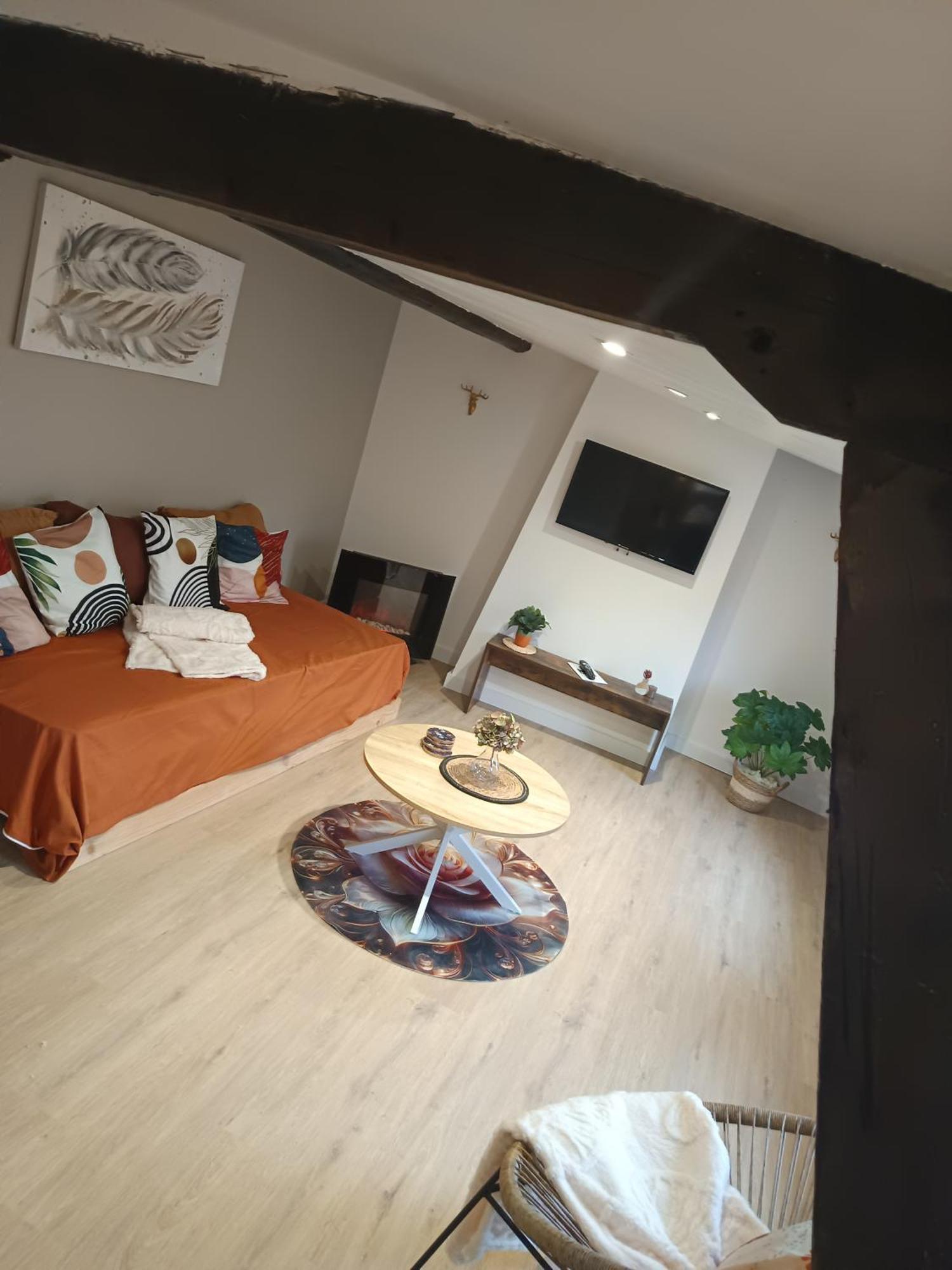 A1 Champagne Residence - 200 M2 14 Personnes 2 Toilets 4 Showers - Hyper Centre - Chalons En Champagne Zewnętrze zdjęcie